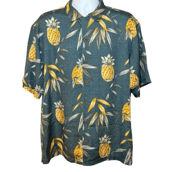 Tommy Bahama Mens Medium Silk Pineapple Bamboo Tropical Camp Shirt Short Sleeve - Picture 2 of 6